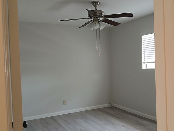 5th image of 126 N 12th St #D