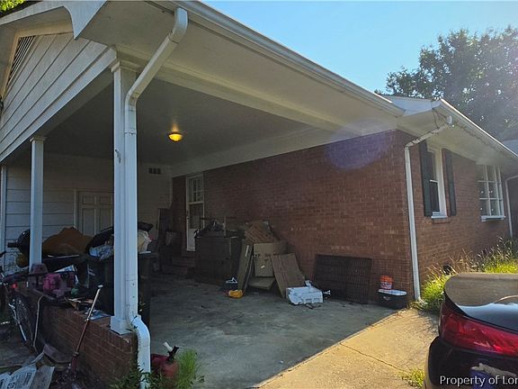 2nd image of 213 Andover Rd