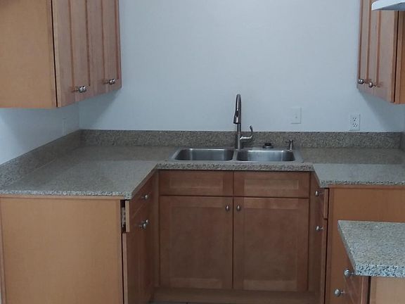 3rd image of 3239 Baldwin Park Blvd APT 3