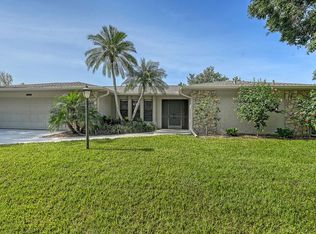 2008 Country Meadows Ln, Sarasota, FL 34235