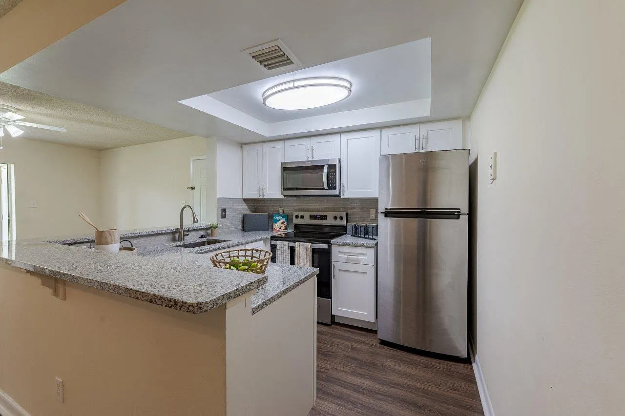 Village Place Apartment Homes — Photo 2