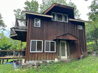 105 Overlook Rd, Galena, MO 65656