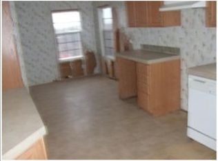 200 Private Road 947, Taylor, TX 76574