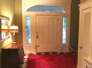2101 Cherokee Pkwy #1, Louisville, KY 40204