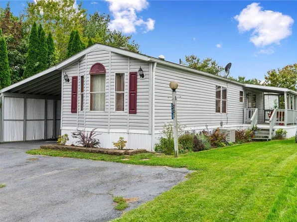 201 Goldenrod Ct, Bath, PA 18014