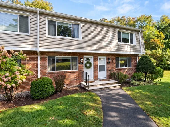 31 Farrwood Dr Unit 31, Haverhill, MA 01835