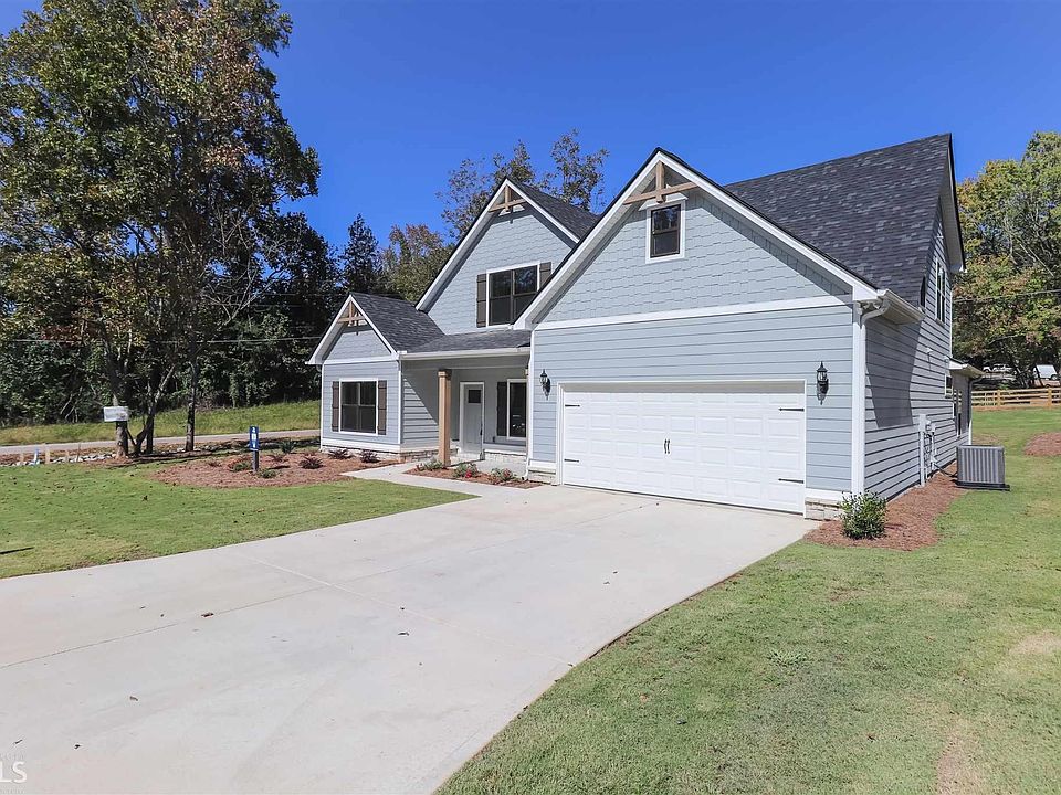 21 E Hill St Newnan GA Zillow