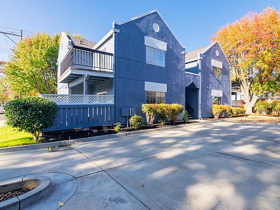 3rd image of 4590 Augustine St #4-1-2