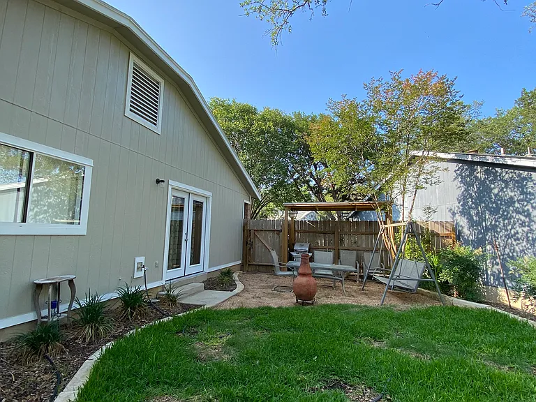7318 Hunters Lk — Photo 15