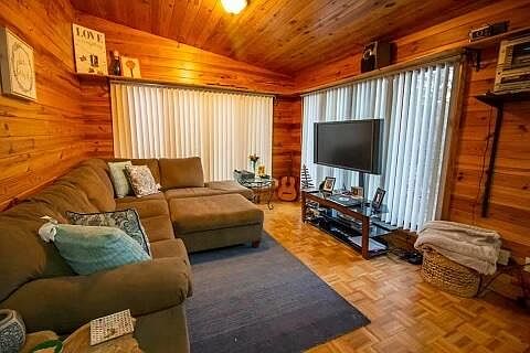 5th image of 8415 Old Maynardville Pike