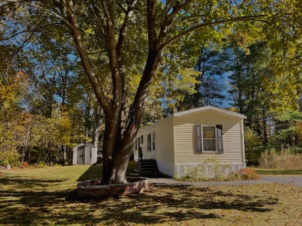 22A Meserve Cir, Saco, ME 04072