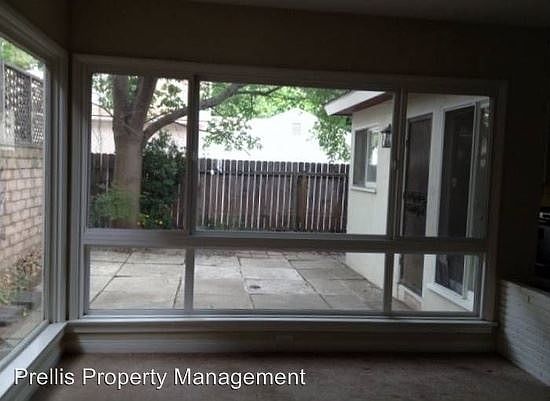 1st image of 13811 Burbank Blvd