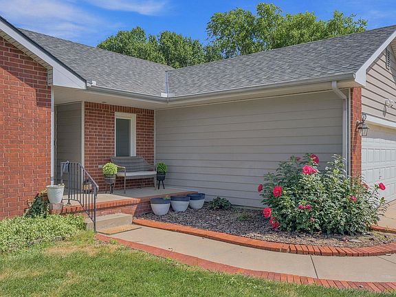 2nd image of 7762 W Harvest Ln