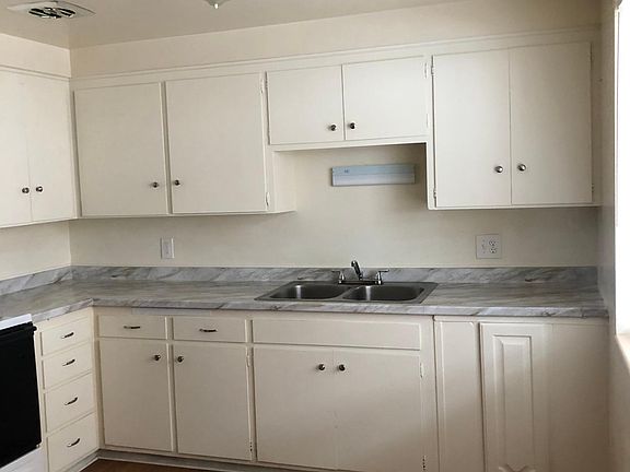 4th image of 246 E Helm Ave APT 2