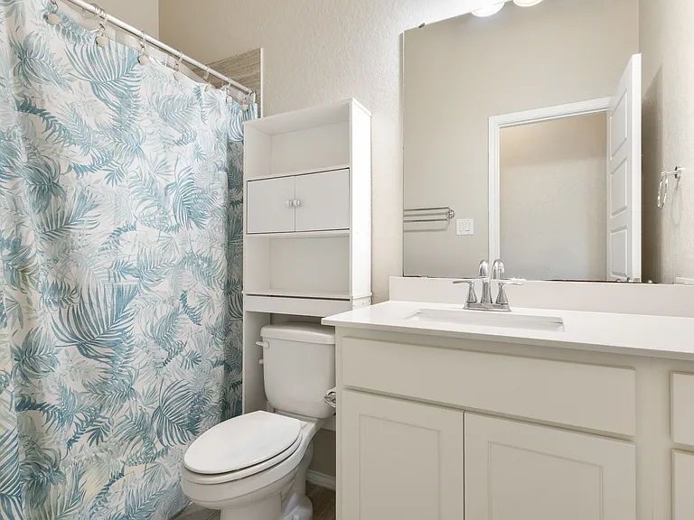 2434 Valencia Crst — Photo 11