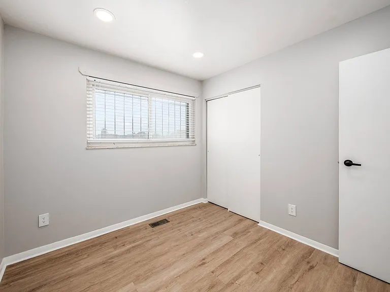 The Chambers Apartments — Photo 30