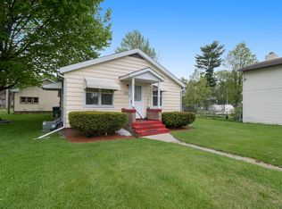 275 E Read St, Marcellus, MI 49067