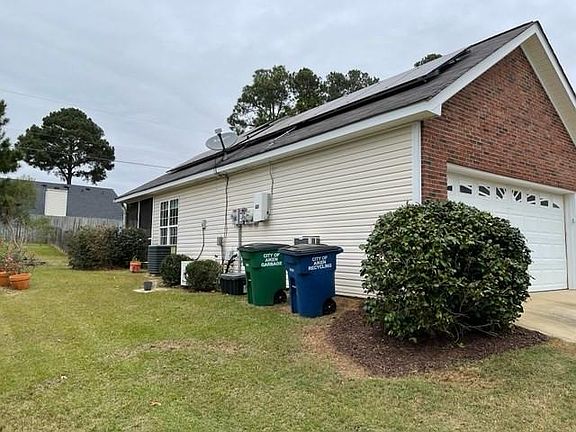 3rd image of 248 Southbank Dr