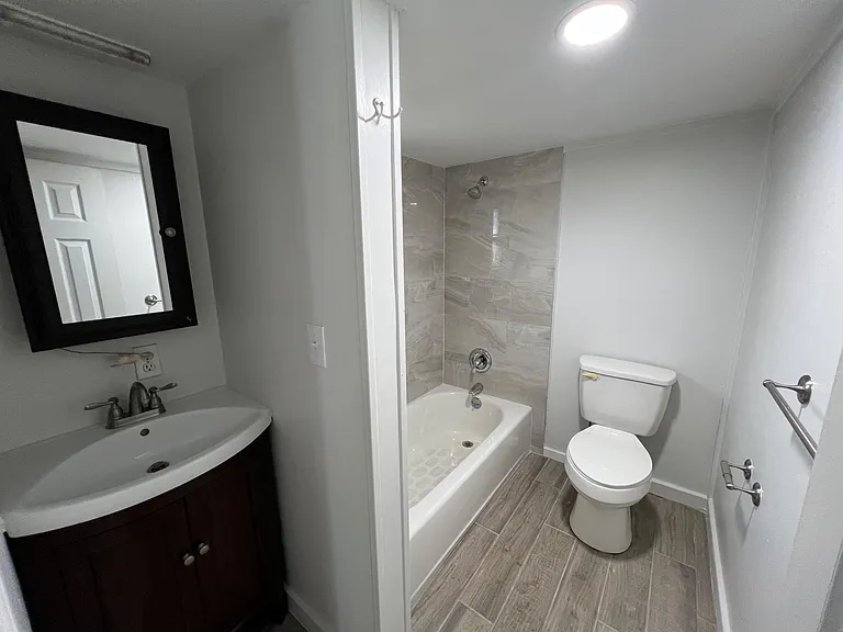 611 E Plymouth Ave #2 — Photo 6