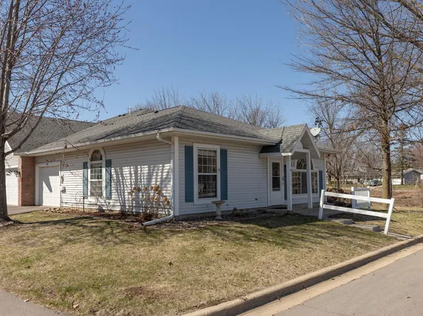 1933 Cabernet Ln NW, Rochester, MN 55901