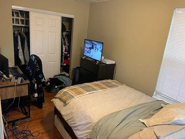 212 E Clifton Ave #31 — Photo 16