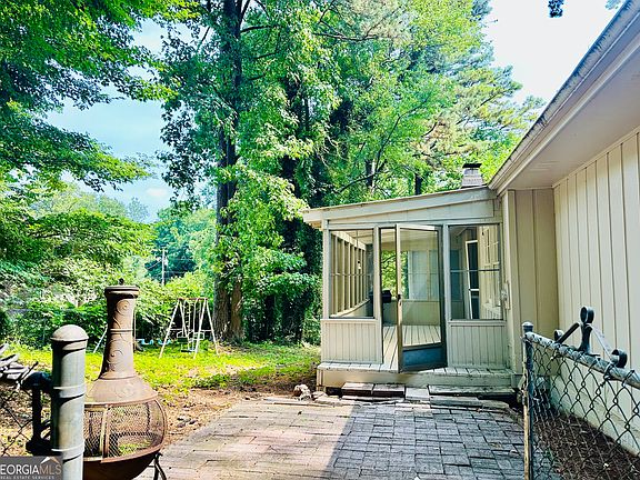 4th image of 177 Old Rosser Rd