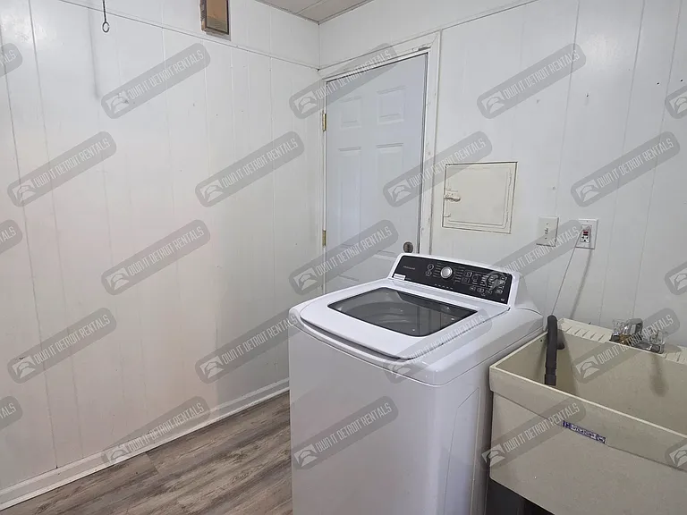 7211 Paige Ave — Photo 19