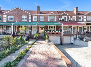 14224 61st Rd, Flushing, NY 11367