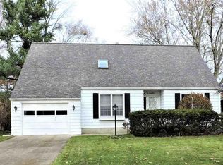 1043 South Dr, Mt Pleasant, MI 48858