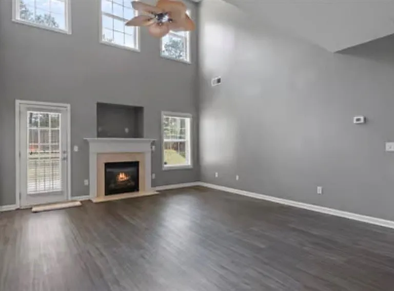 704 Jonquil Ct — Photo 6