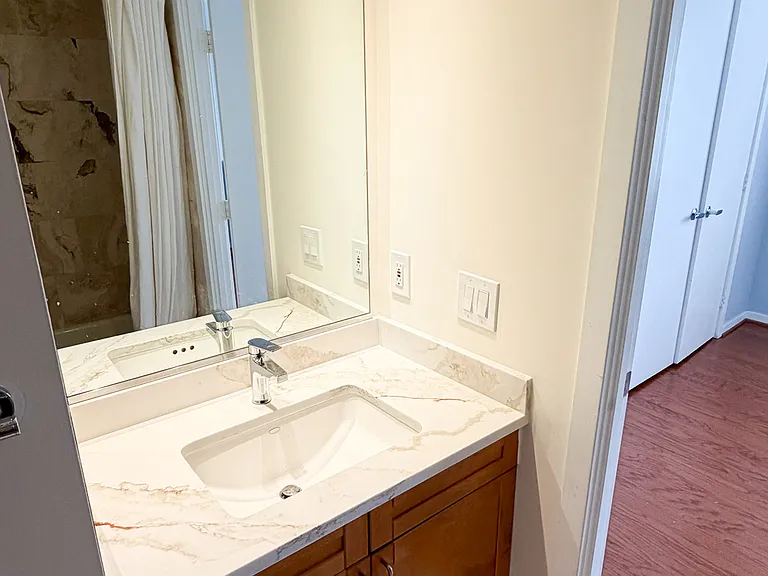 En-suite bathroom