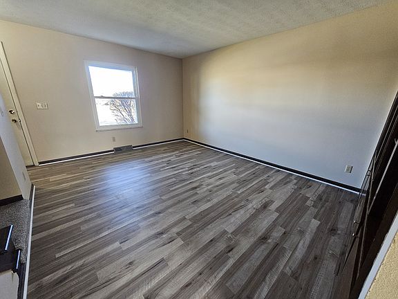 5th image of 5011 Godown Rd #C