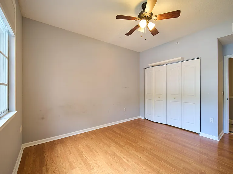 6101 Myrtlewood Cir W — Photo 16