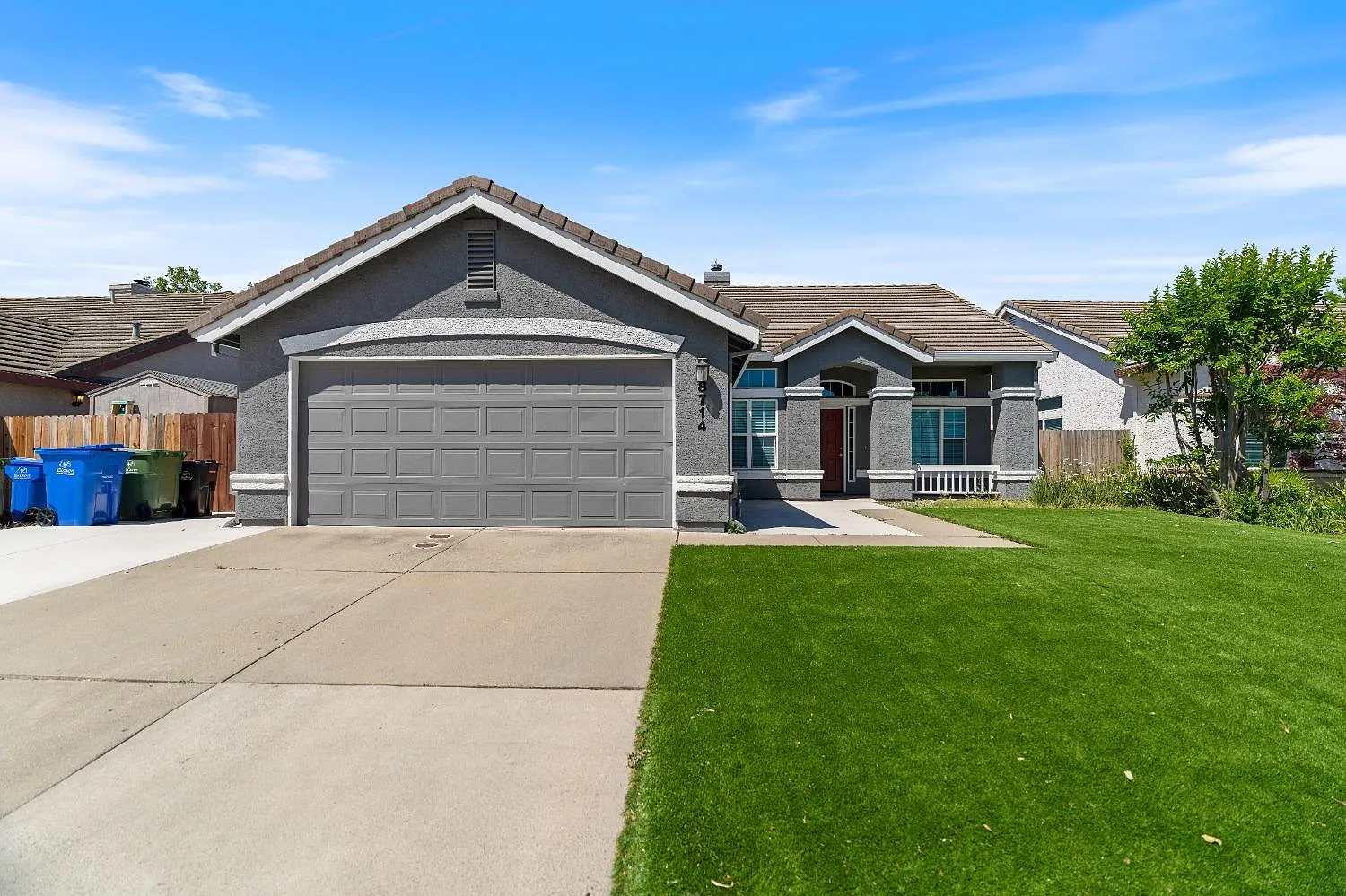 8714 Spring House Way photo 1