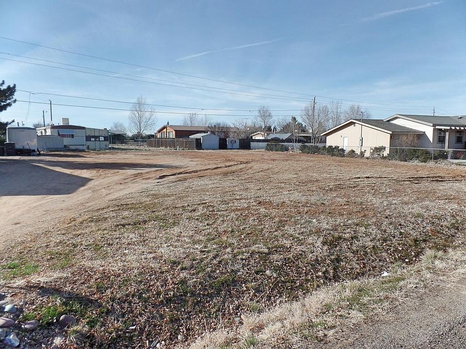 2nd image of 4884 N Carla Vista Dr