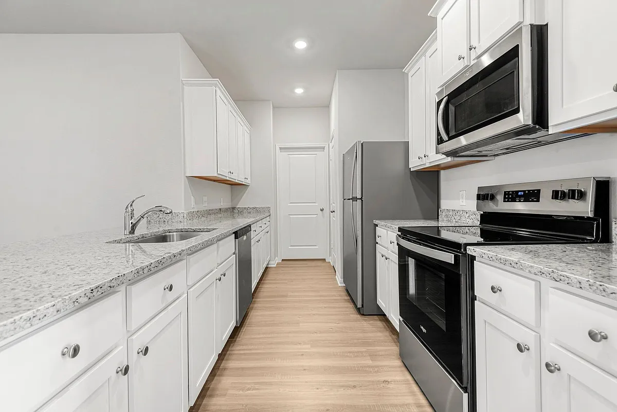 Building Photo - 6411 Winter Elm St