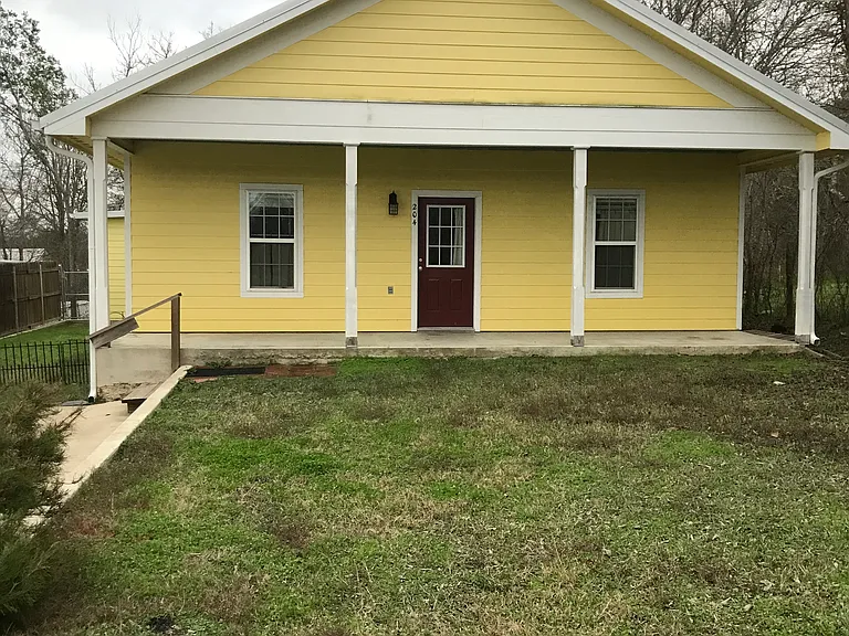 204 Jasper Ln — Photo 5