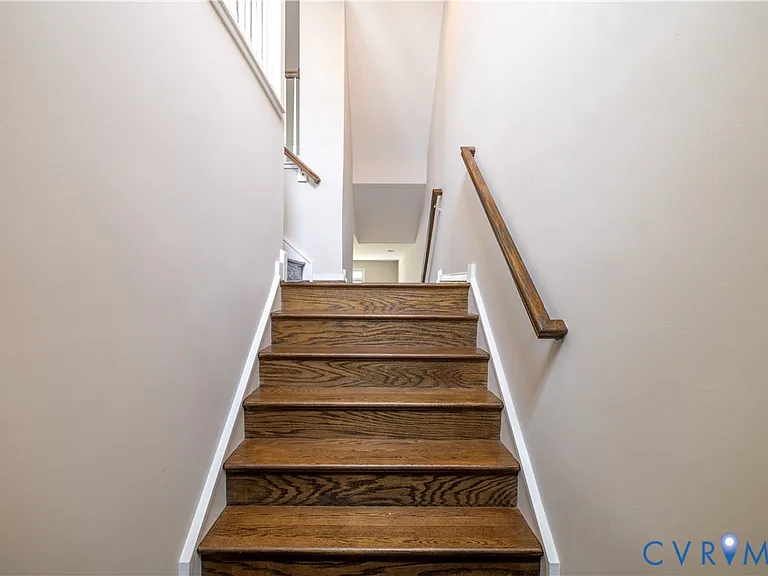 11443 Hayloft Ln — Photo 13