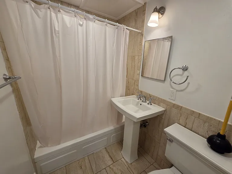 88 W Cedar St #5 — Photo 17
