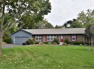 411 Greens View Dr, Algonquin, IL