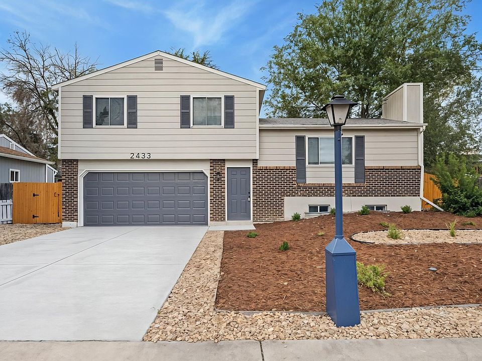1st image of 2433 Sunset Dr