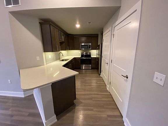 Kitchen *Will have slate appliances*