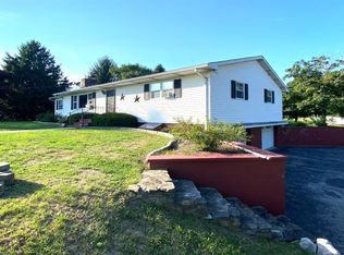 335 Mountain View Rd, Copake, NY 12516