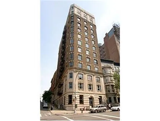 Sold by Douglas Elliman | media 21