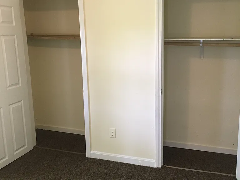 4 Gates St #3R — Photo 7