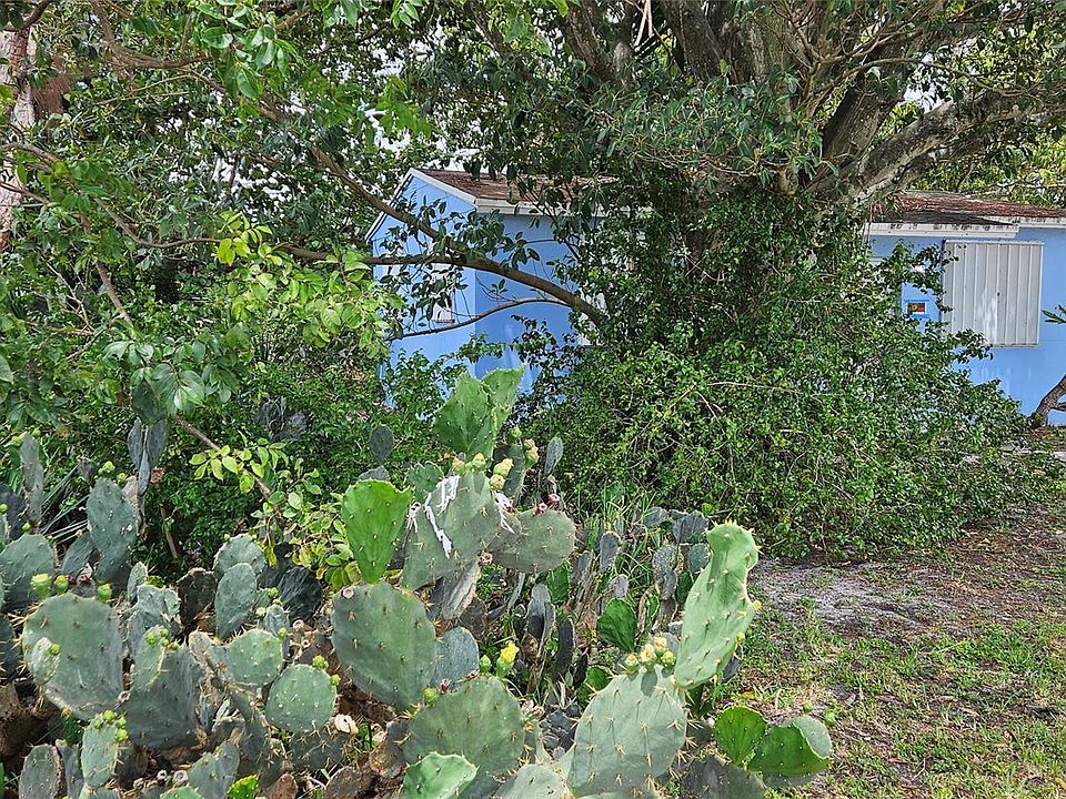 2nd image of 1227 NW 23rd Avenue