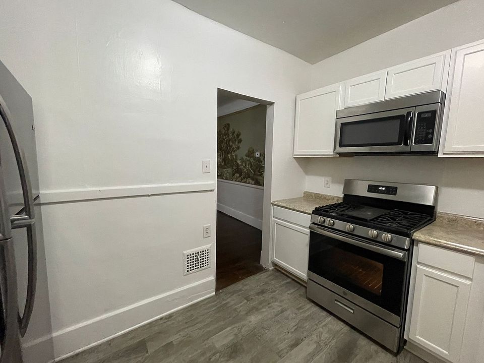3277 Calvert St, photo 8
