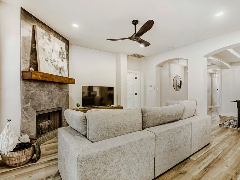 4216 Flat Stone Ct — Photo 16