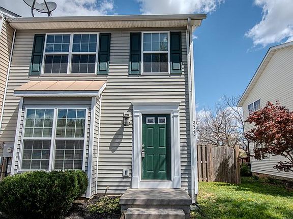 3rd image of 2926 Sorrell Ct
