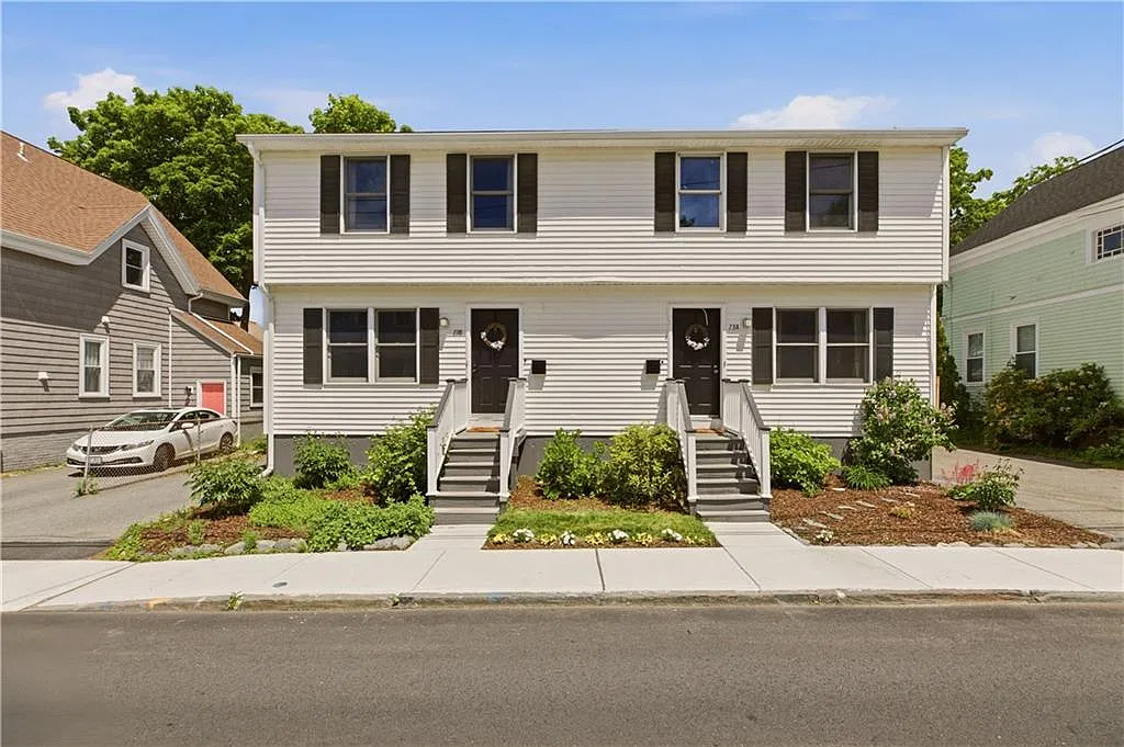 2 bed, 1.5 bath, 1600 sqft, $2,800 — Photo 1
